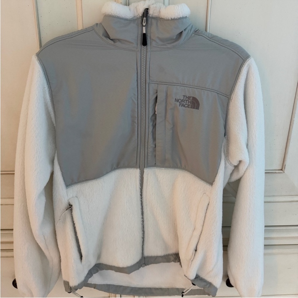 Women’s The North Face Fleece Jacket Small